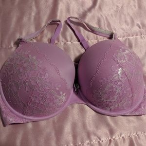 Body By Victoria Secret Bra 38 DD